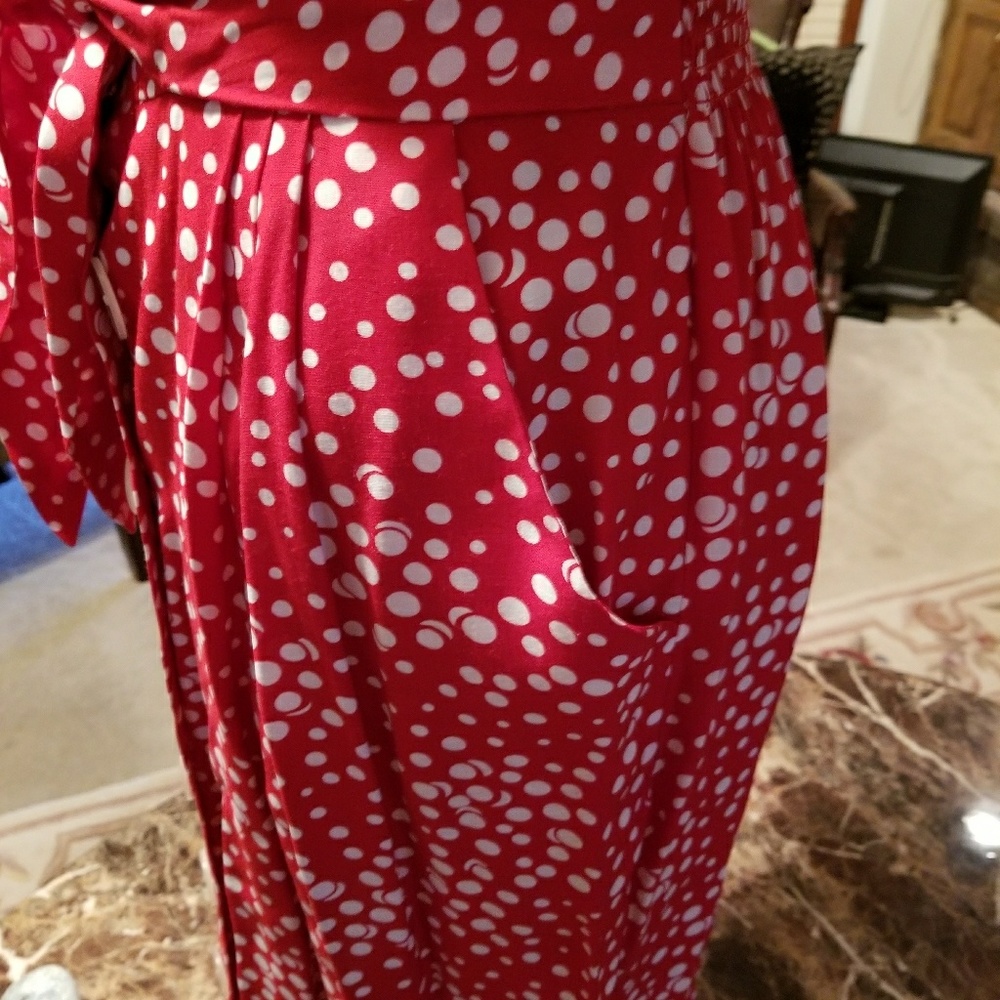 Dress - Picture 5 of 6